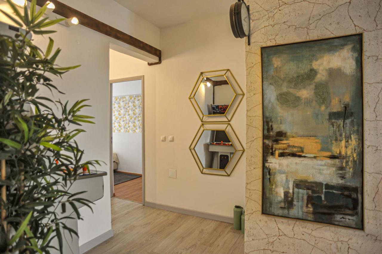 Guesthouse Marques De Pombal - 8 Bedroom Apartment Lisboa المظهر الخارجي الصورة