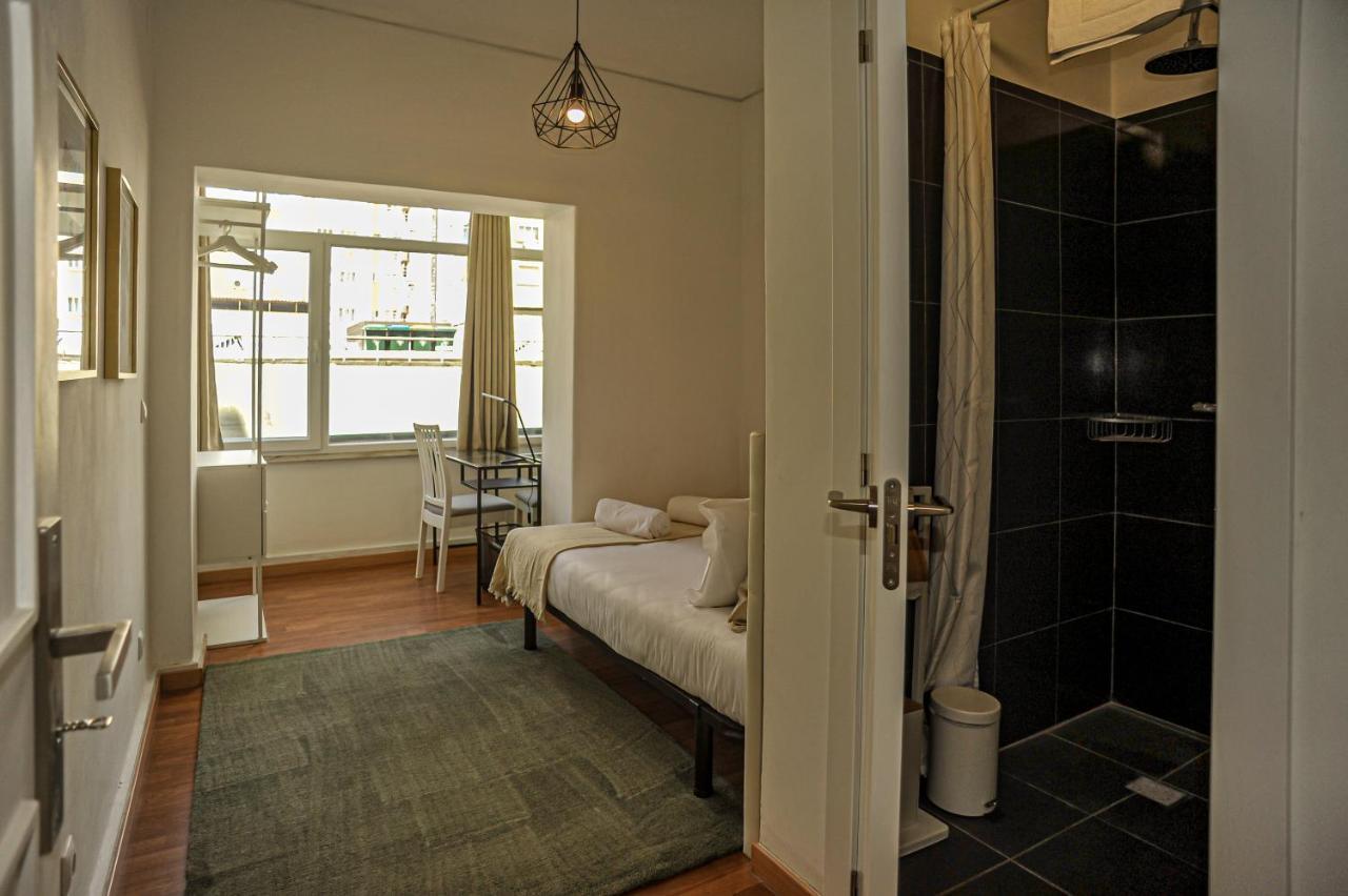 Guesthouse Marques De Pombal - 8 Bedroom Apartment Lisboa المظهر الخارجي الصورة