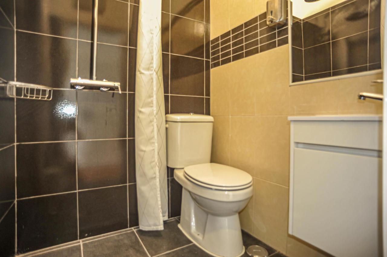 Guesthouse Marques De Pombal - 8 Bedroom Apartment Lisboa المظهر الخارجي الصورة